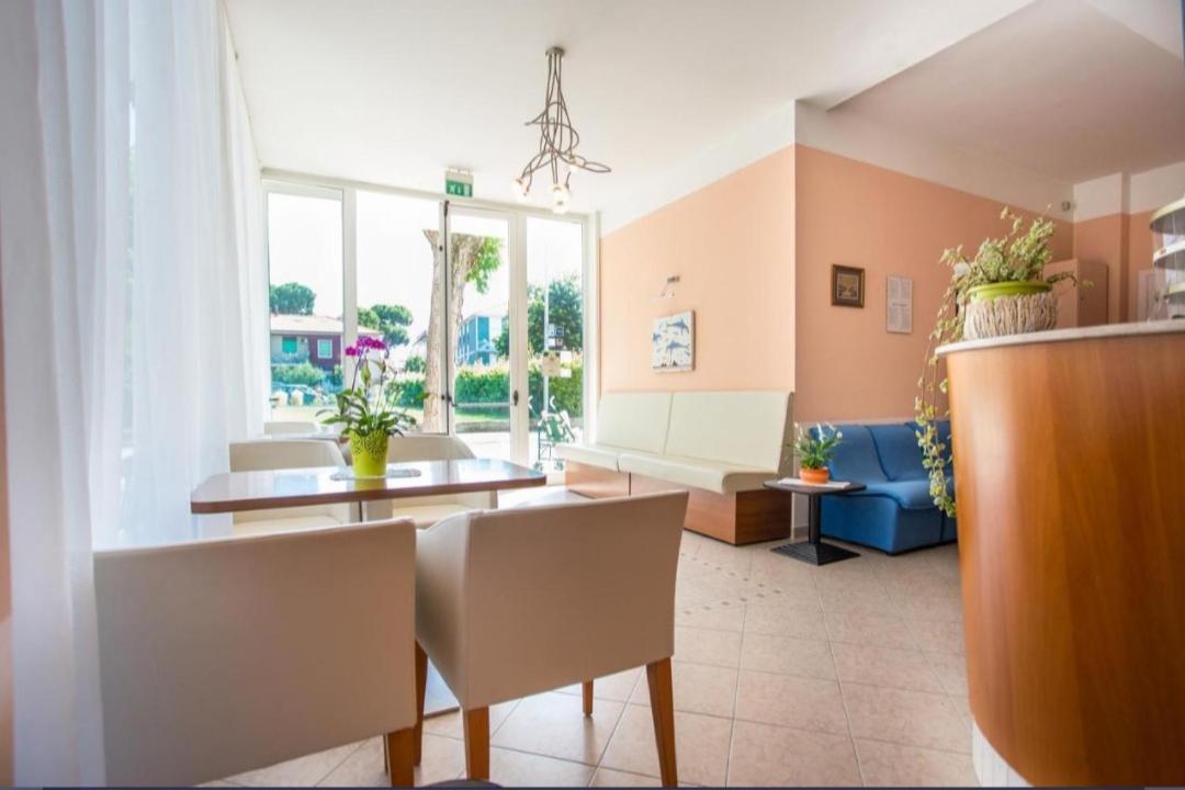 Hotel Villa Vera Rimini Exteriér fotografie