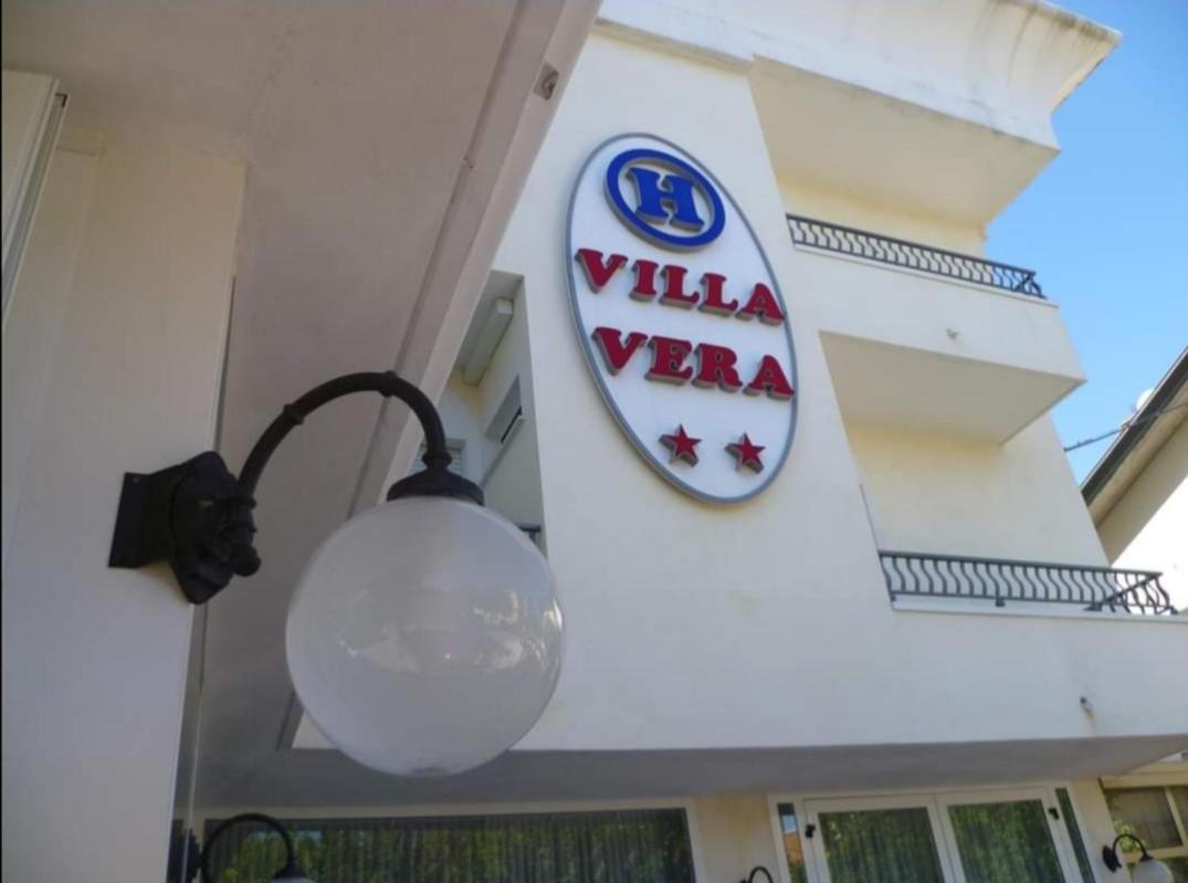 Hotel Villa Vera Rimini Exteriér fotografie