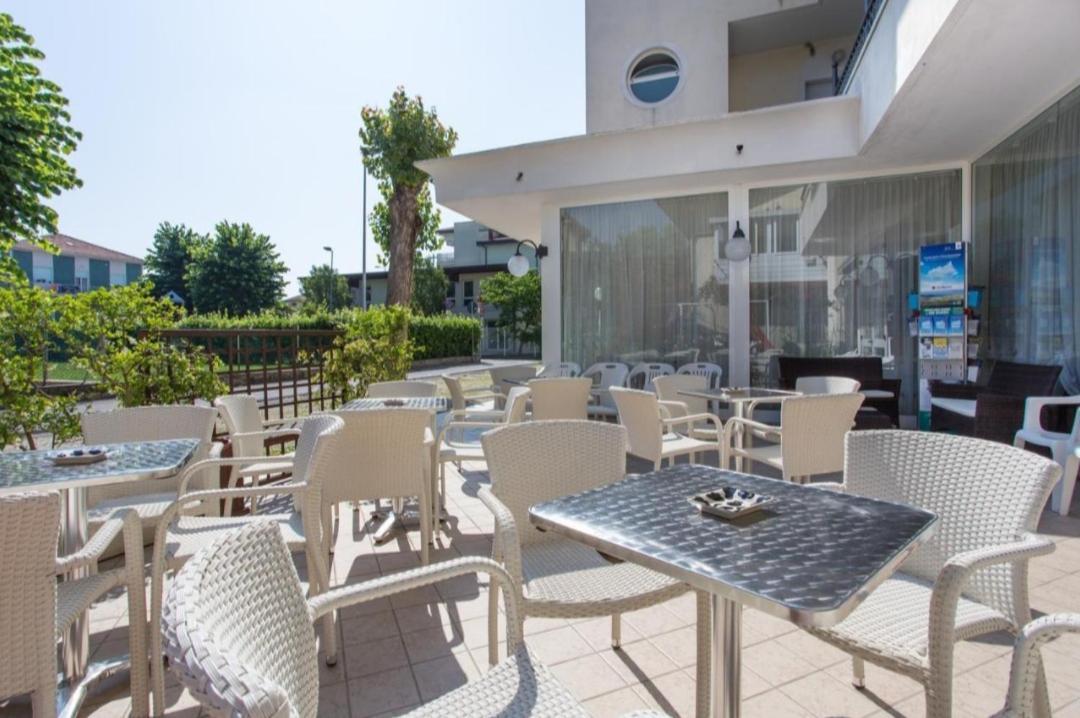 Hotel Villa Vera Rimini Exteriér fotografie